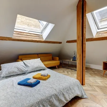Apartment Le Nid Darcy - Centre Historique I Moderne & Cosy